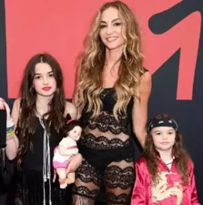 Drea de Matteo Daughters